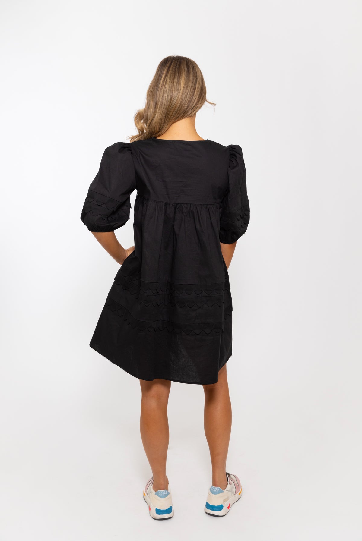 Black Scallop Puff Sleeve Dress