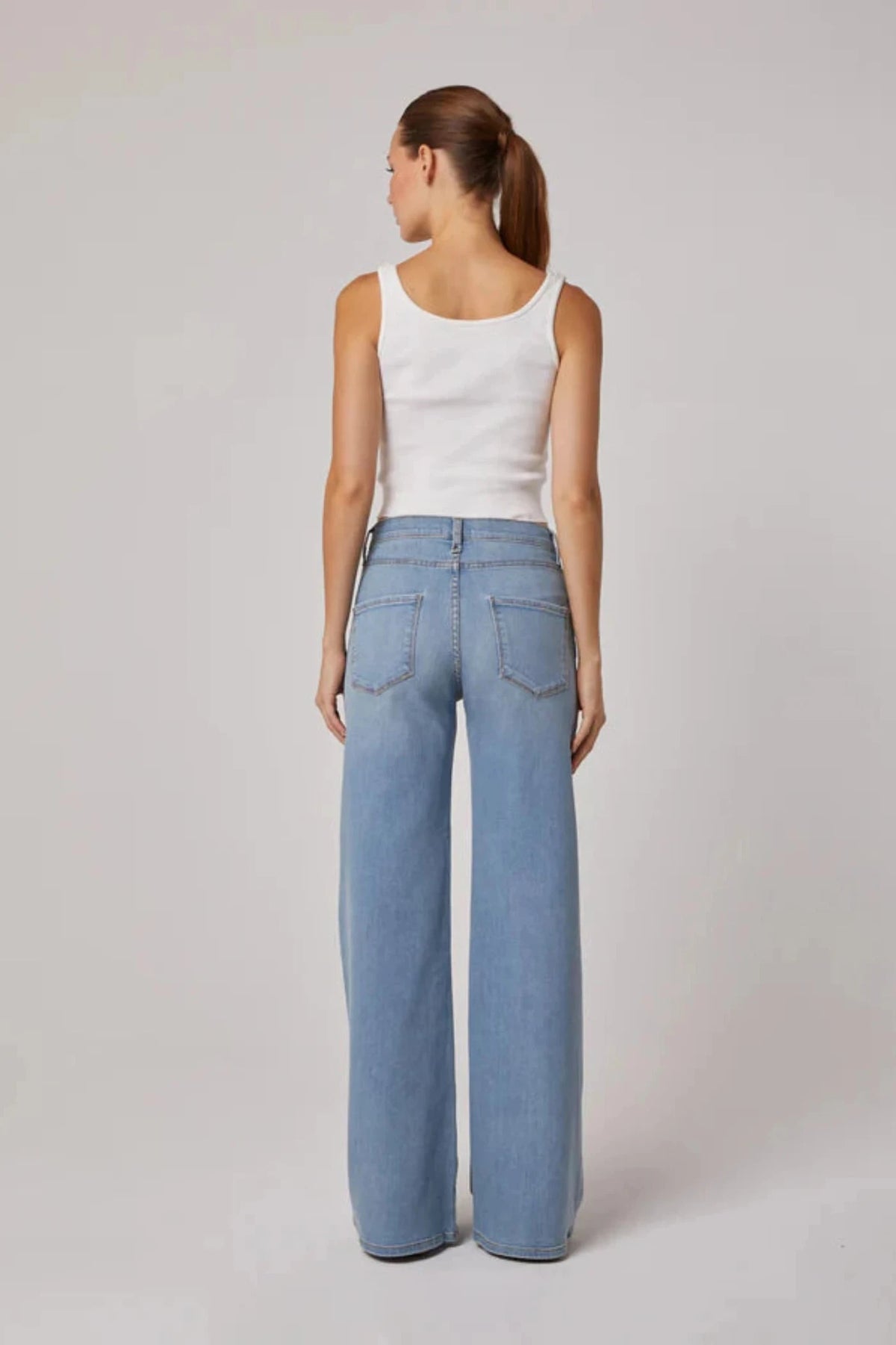 Edyson - Valentino - High Rise Wide Leg Jean - Light Mayfair